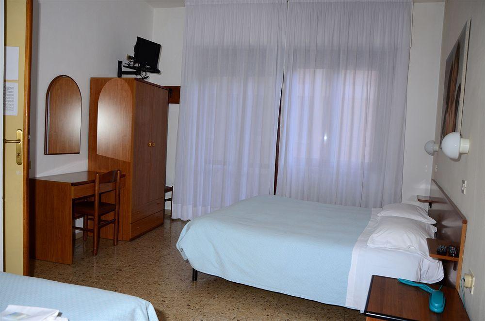 Hotel Cecile Pisa Exteriér fotografie